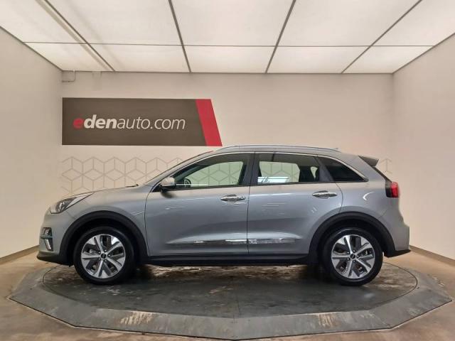 Kia Niro image 6