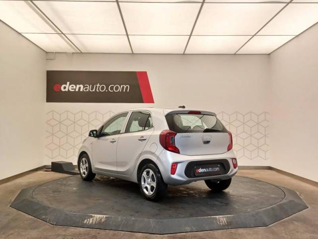 Kia Picanto image 1