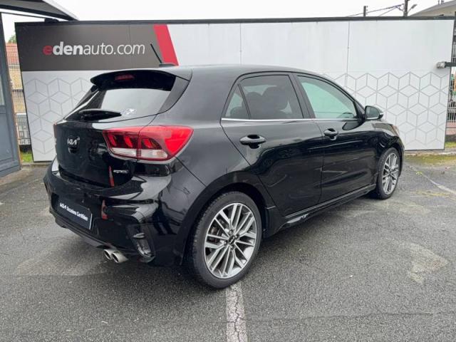 Kia Rio image 5