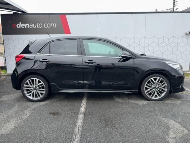 Kia Rio image 6