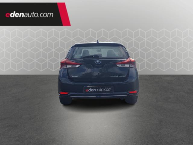 Toyota Auris image 1