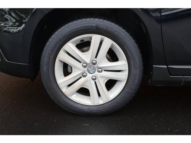 Peugeot 2008 image 1