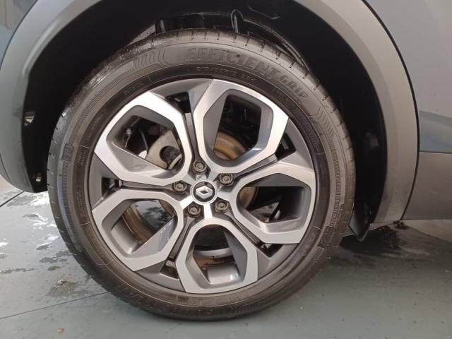 Renault Captur image 6