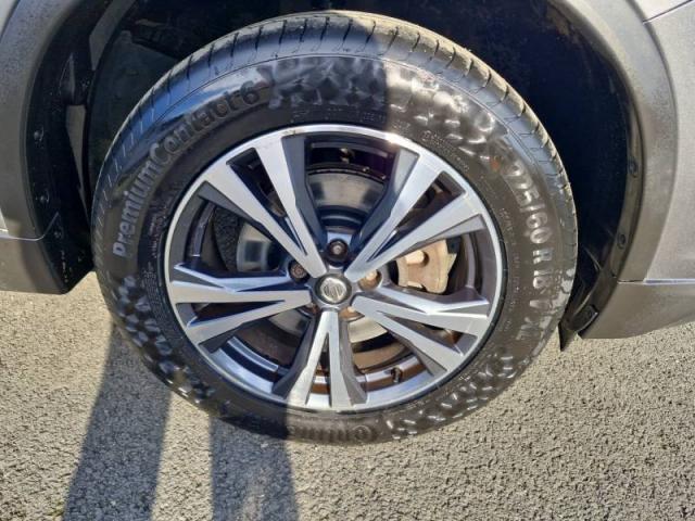 Nissan X-Trail image 1