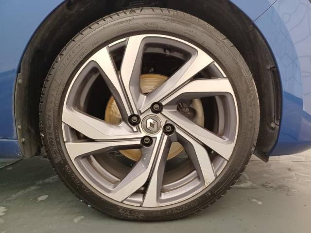 Renault Clio image 8