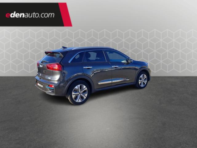 Kia Niro image 2