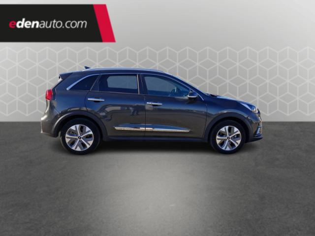 Kia Niro image 9