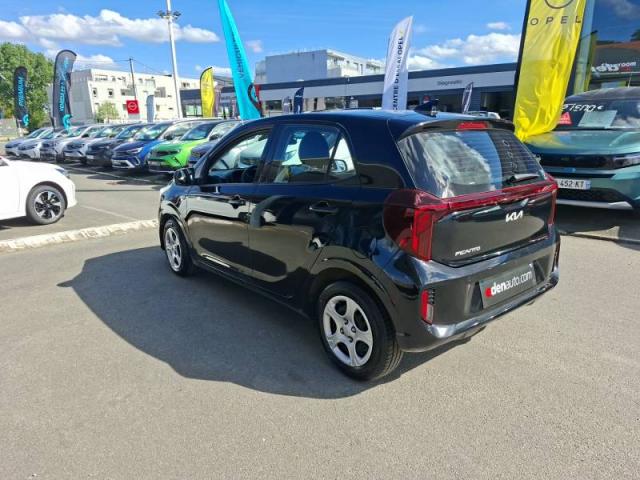Kia Picanto image 7