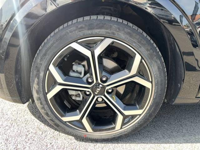Kia Niro image 2