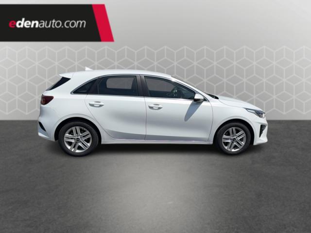 Kia Ceed image 8
