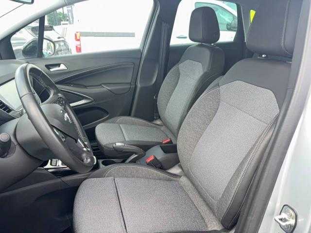 Opel Crossland image 8
