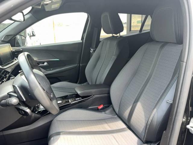 Peugeot 2008 image 4