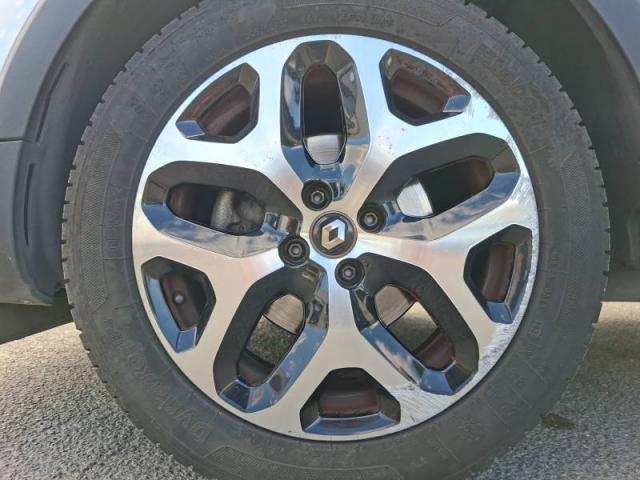 Renault Captur image 1
