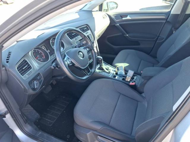 Volkswagen Golf image 5