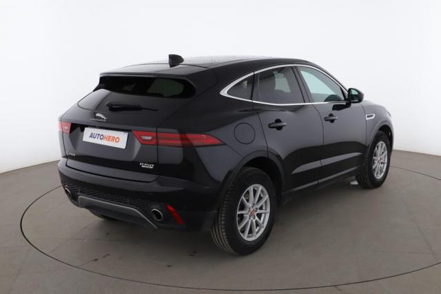 Jaguar E-Pace image 4