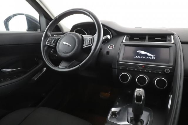 Jaguar E-Pace image 8