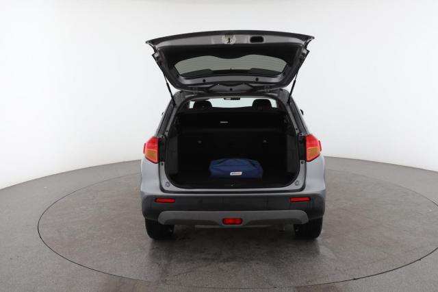 Suzuki Vitara image 3