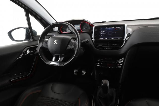 Peugeot 2008 image 9