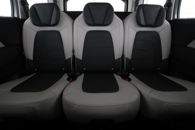 Citroen Grand C4 Spacetourer image 9