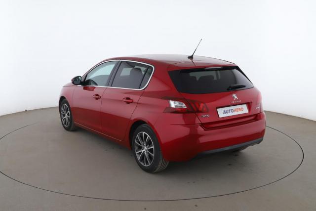 Peugeot 308 image 1