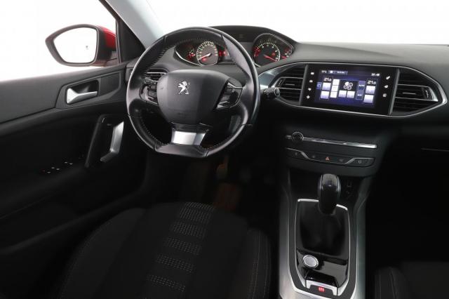 Peugeot 308 image 4