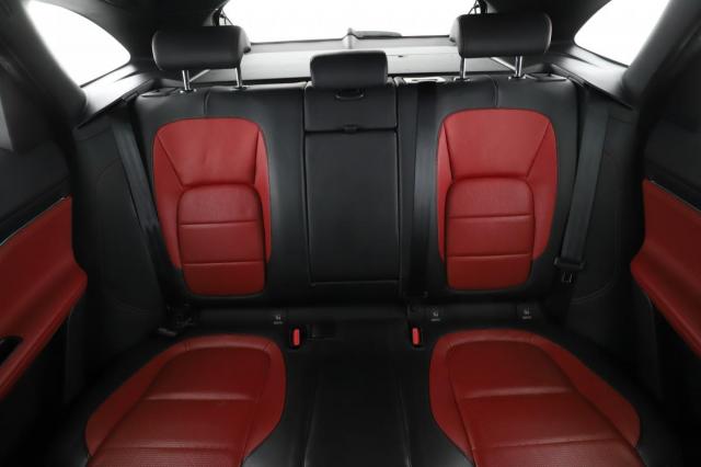 Jaguar F-Pace image 1