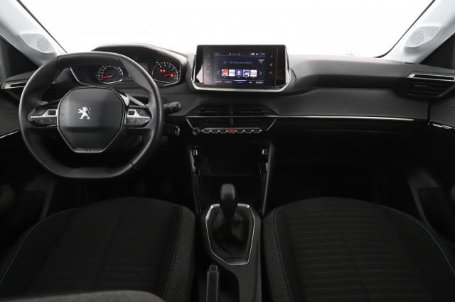 Peugeot 208 image 9