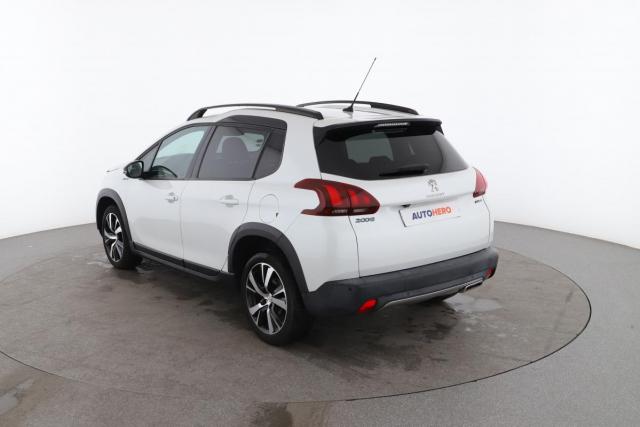 Peugeot 2008 image 6