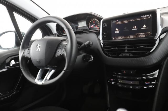 Peugeot 2008 image 1