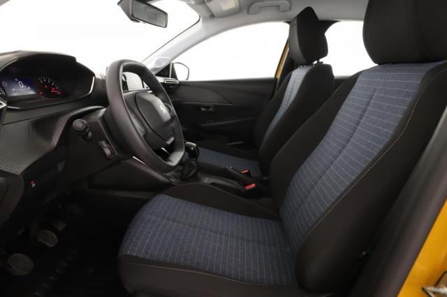 Peugeot 208 image 6