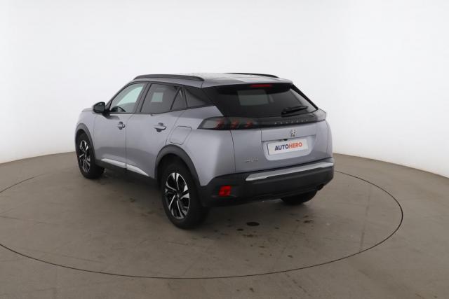 Peugeot 2008 image 8