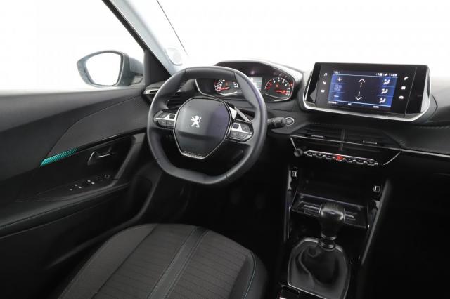 Peugeot 2008 image 4