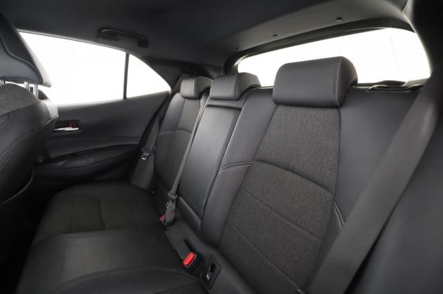 Toyota Corolla image 7