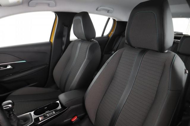 Peugeot 208 image 1