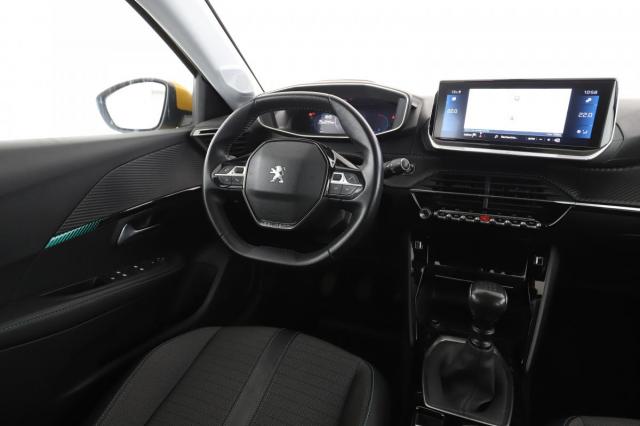 Peugeot 208 image 9