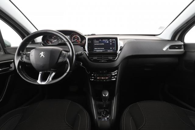 Peugeot 208 image 4
