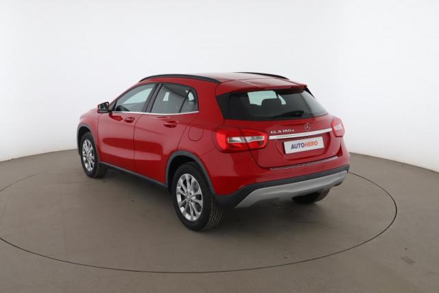 Mercedes Benz Gla image 5
