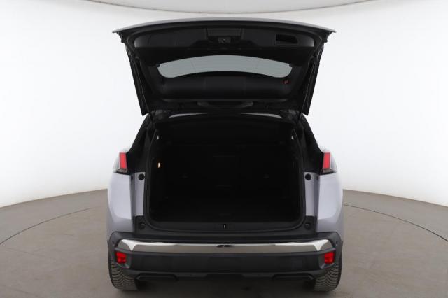 Peugeot 3008 image 8