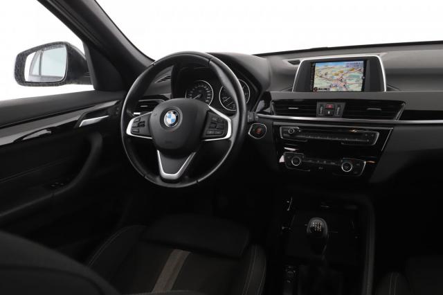 Bmw X1 image 1