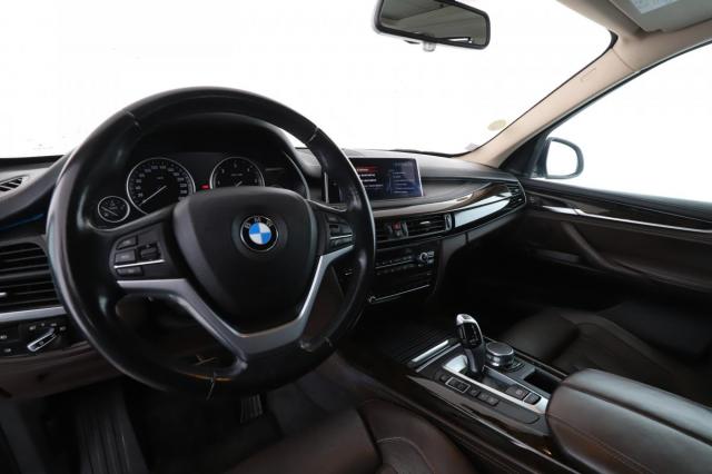 Bmw X5 image 2