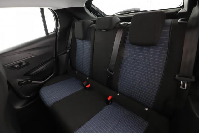 Peugeot 208 image 2