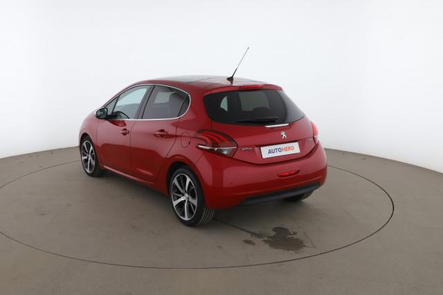 Peugeot 208 image 7