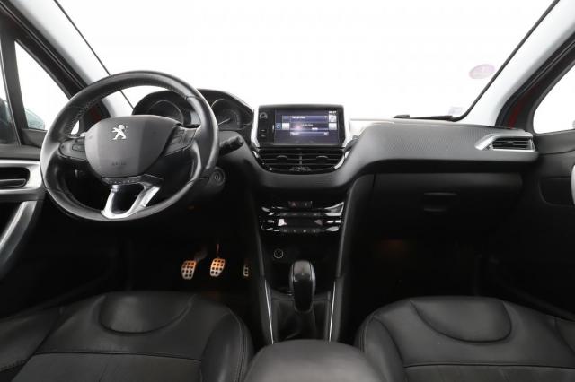 Peugeot 208 image 3