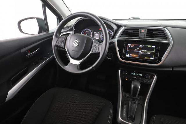 Suzuki Sx4 S-Cross image 6