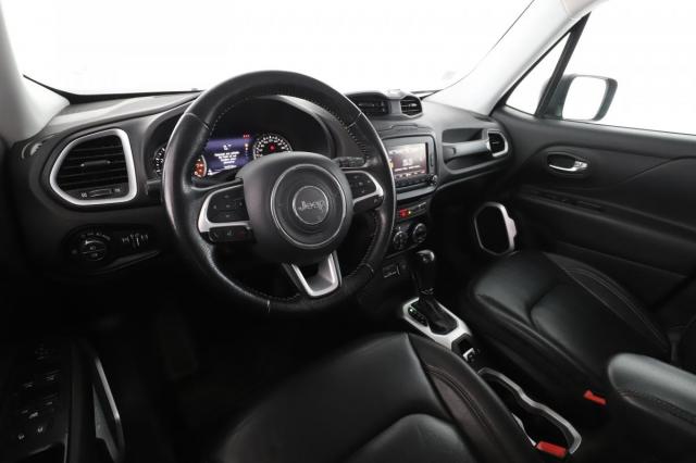 Jeep Renegade image 4