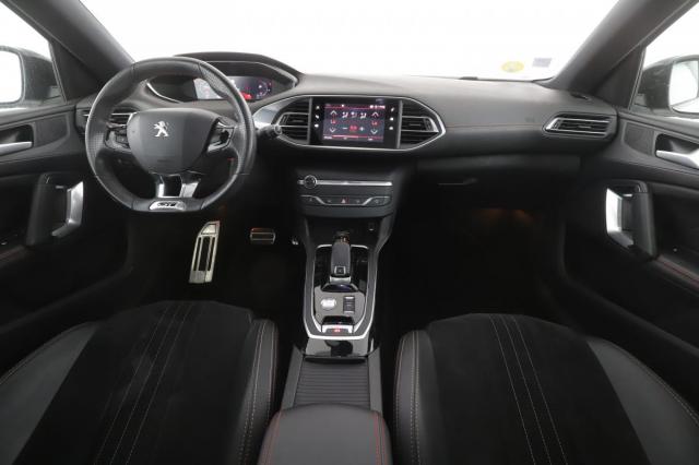 Peugeot 308 image 8
