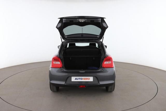 Suzuki Swift image 6