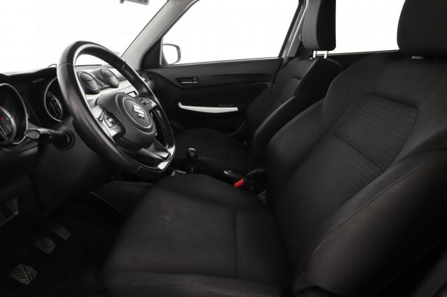 Suzuki Swift image 3