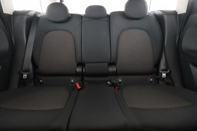 Mini Countryman image 8