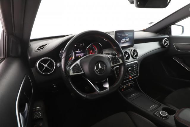 Mercedes Benz Gla image 7